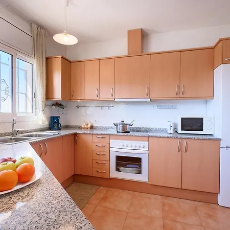 Ferienhaus Nor - *