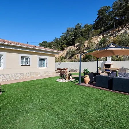 Ferienhaus Nor - *